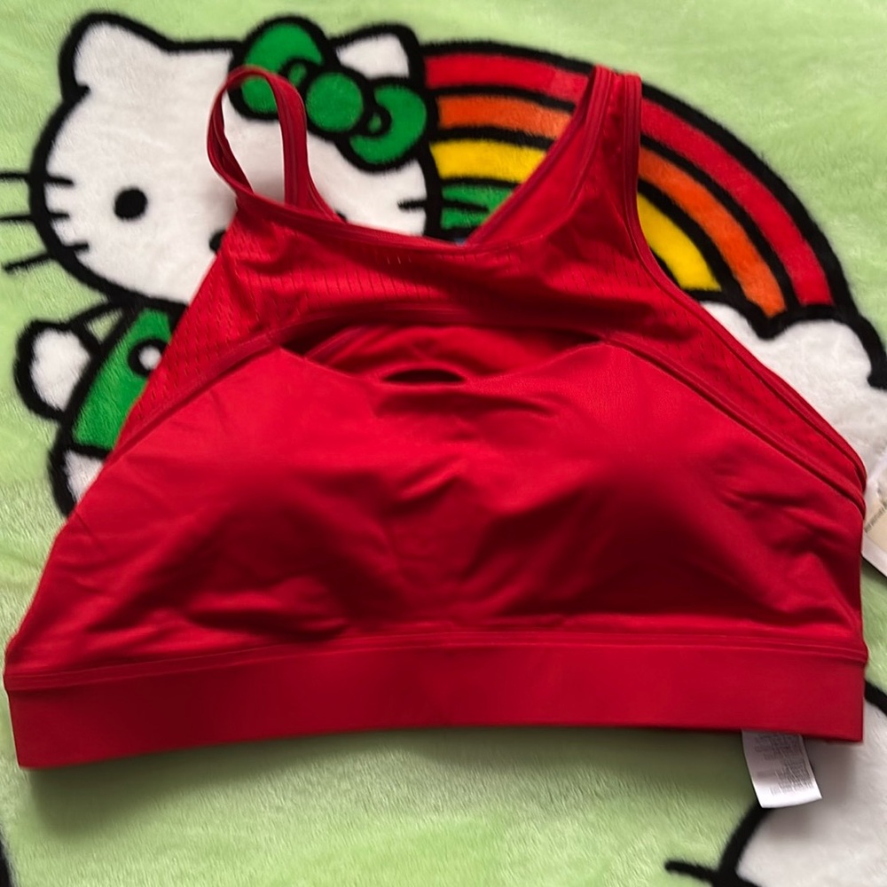 NWT Fabletics mesh breathable red size med sports bra